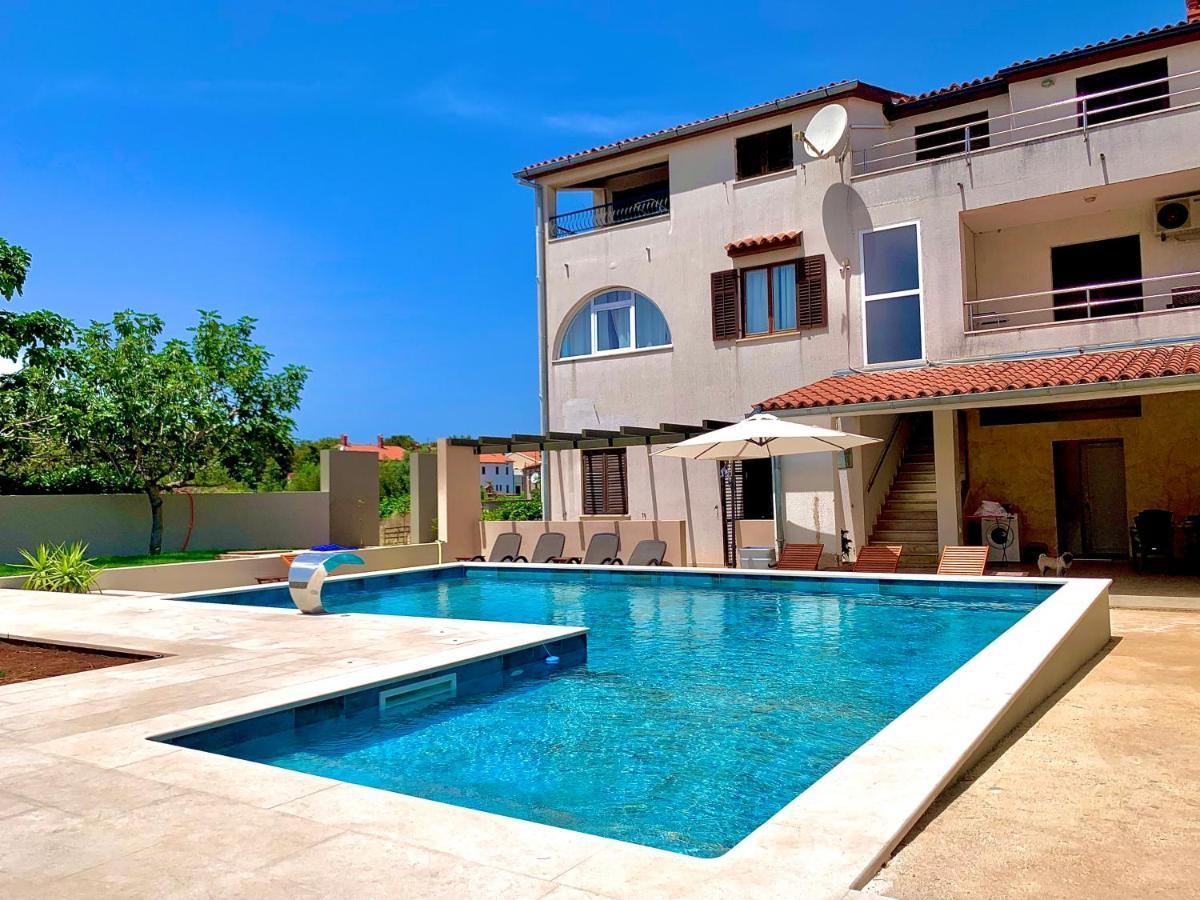 Linc Rooms & Apartments Banjole Dış mekan fotoğraf